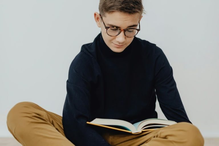 Boosting Critical Thinking
